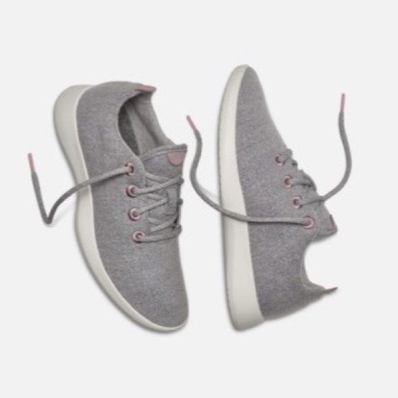 Allbirds x Outdoor Voices Men’s Wool Runners - Picture 11 of 13